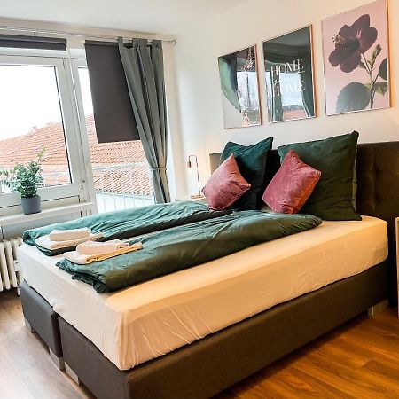 Apartment Fuer 3 Gaeste Kostenlose Parkplaetze Und Lift ฮันโนเวอร์ ภายนอก รูปภาพ