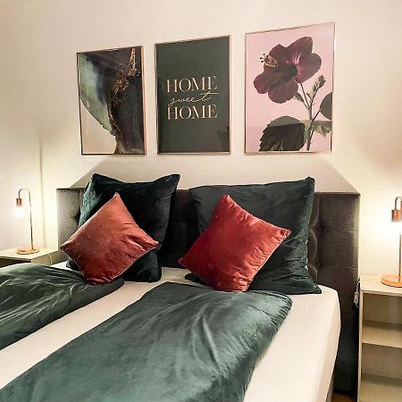 Apartment Fuer 3 Gaeste Kostenlose Parkplaetze Und Lift ฮันโนเวอร์ ภายนอก รูปภาพ