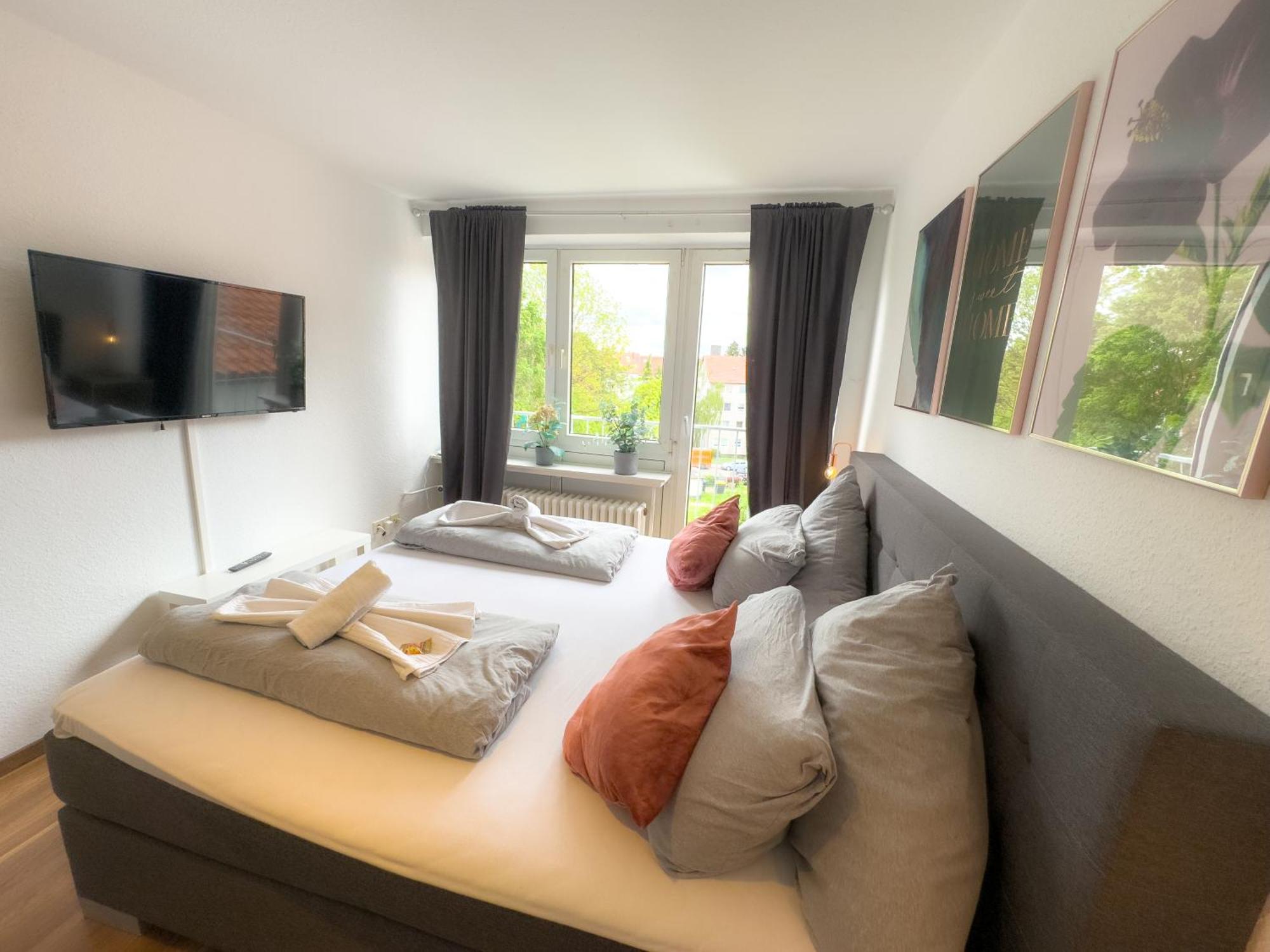 Apartment Fuer 3 Gaeste Kostenlose Parkplaetze Und Lift ฮันโนเวอร์ ภายนอก รูปภาพ